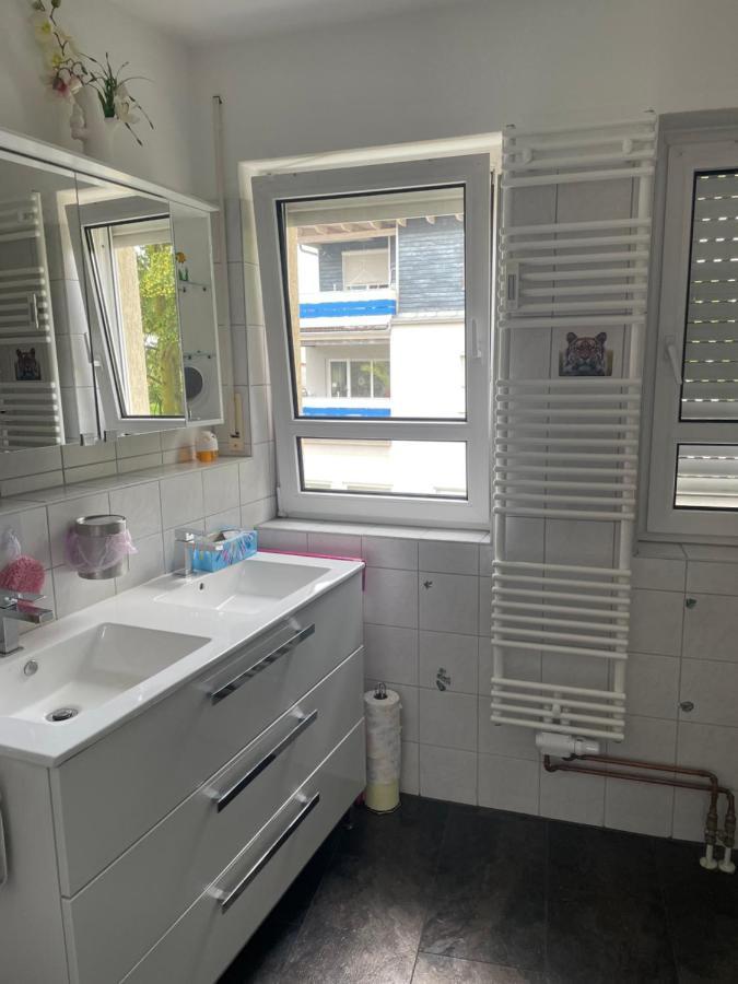 Moeblierte Wohnung Fuer Geschaeftsreisen/Ferienwohnung Plauen Stadtmitte Ngoại thất bức ảnh